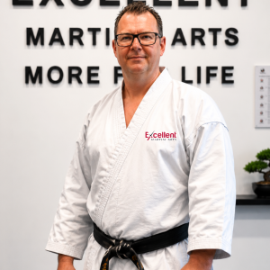 Karate, Kinder Karate, Kindergarten Kinder, Jugendliche, Erwachsenen Karate, Lebensschule, Lifeskills, Kampfsport, Karate Training, Selbstverteidigung, Krav Maga, Zürich, Dübendorf, Fällanden, Uster, Wallisellen, Dietlikon, Selbstschutz, Karate, Kung Fu, Judo, Erwachsenen Selbstverteidigung, 8600, 8001, 8117, 8606, Volketswil, Kampfkunst, Kampfsport, 8304, 8605, Krav Maga 360, Bruce Lee, Chuck Norris, Mobbing, Stop Mobbing, Kindergeburtstag, Kampfkunst Party, Aroha, Fitness, QiGong, Qi-Gong, Taichi, Arnis, MMA, JuJitsu, Brasilien JuJitsu, Ferien Camps, Shitoryu, Shukokai, Shitokai, Gojryu, Shotokan, Wadoryu, Kyusho, Kyusho Jitsu, Dillman, Paul Bowman, Pressure Points, Basel, Solothurn, Bern, Schweiz, Switzerland, Wild Goose Qigong, Dayan, Mixed Martial Arts, Probestunde, Trial Lesson, Online Training,